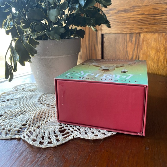 The Spirit Animal Oracle Deck - Multicolor NWOT - Picture 12 of 13